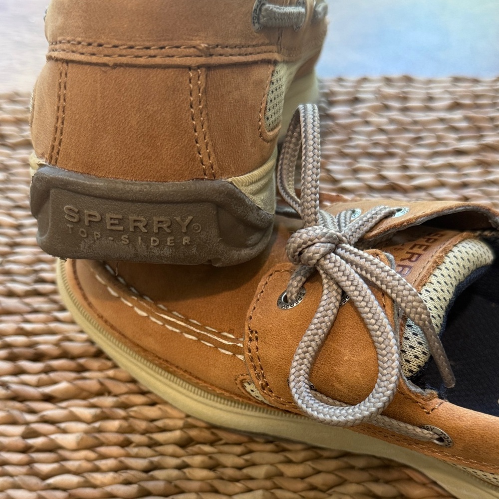 Sperry Leather Tan and Navy Boat Shoes - Picture 3 of 6
